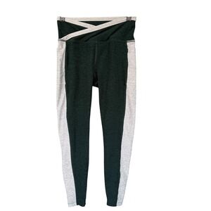 Beyond Yoga Leggings Womens Medium Green Colorblock Crossover High Waist Ankle